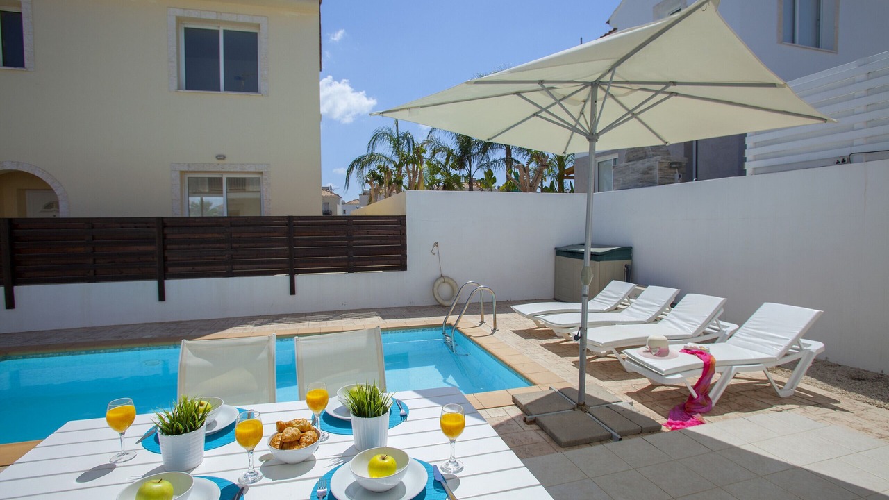 Photo of Outdoor in Pernera