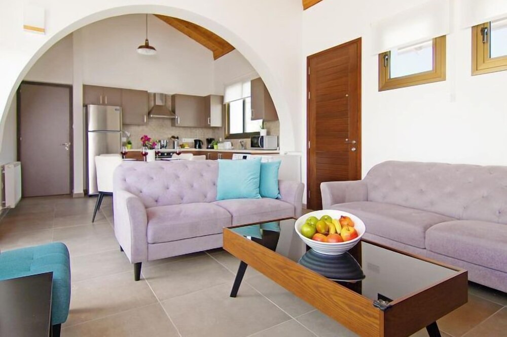 Photo of Livingroom in Ayia Thekla