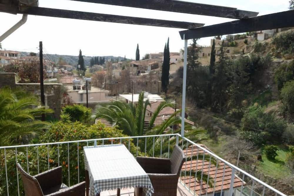 Photo of Patio Balcony in Tochni
