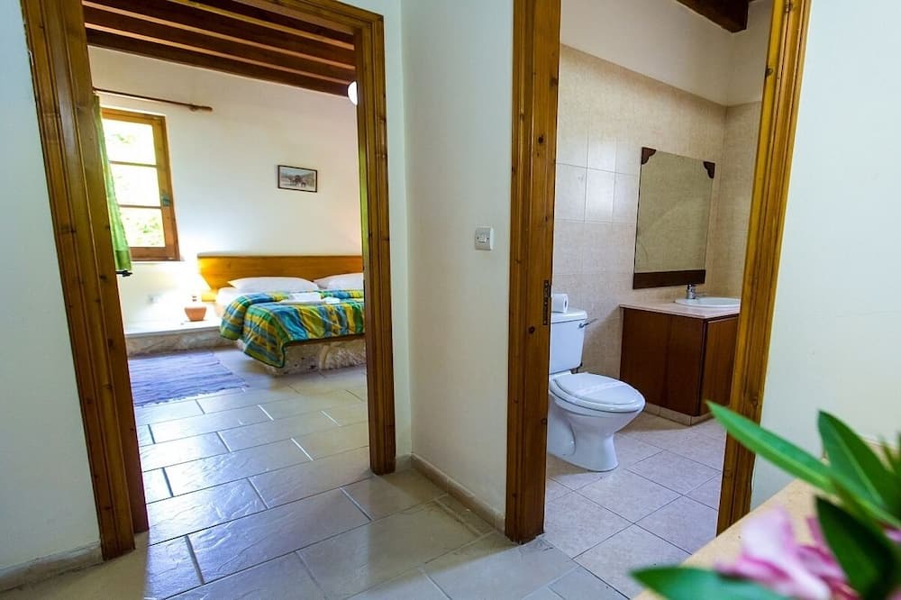 Photo of Bedroom in Miliou