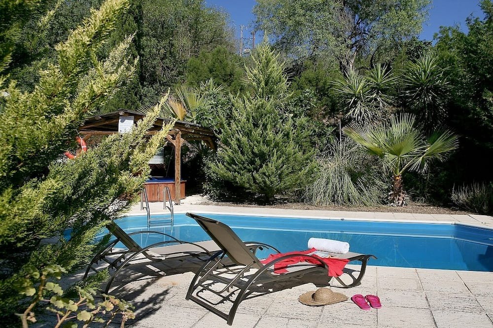 Photo of Outdoor in Miliou