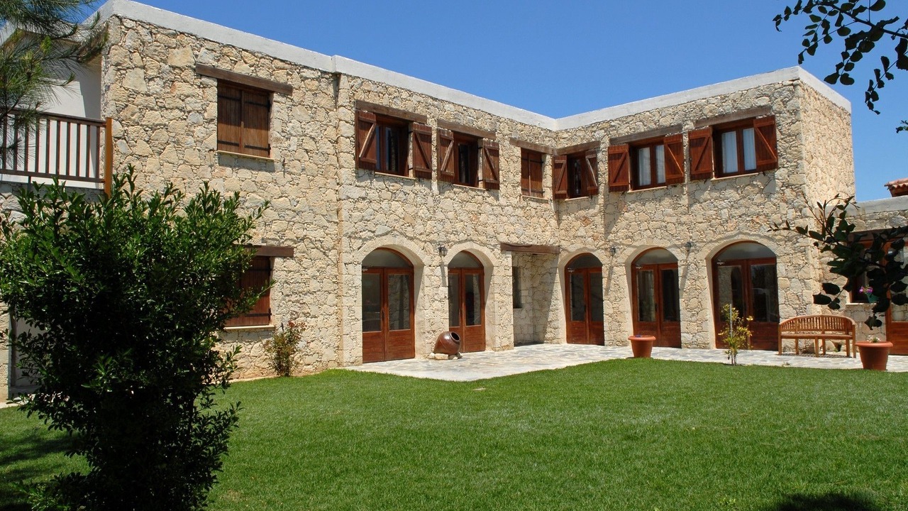 Photo of Outdoor in Lysos
