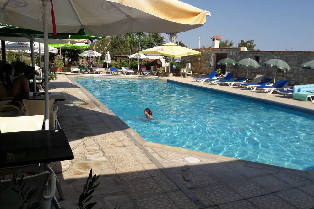 Photo of Outdoor in Anogyra