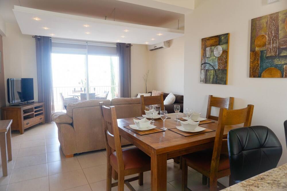 Photo of Bedroom in Peyia Town