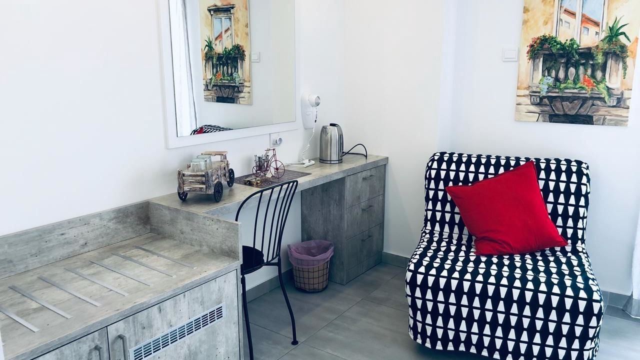 Photo of Bedroom in Larnaca City Centre