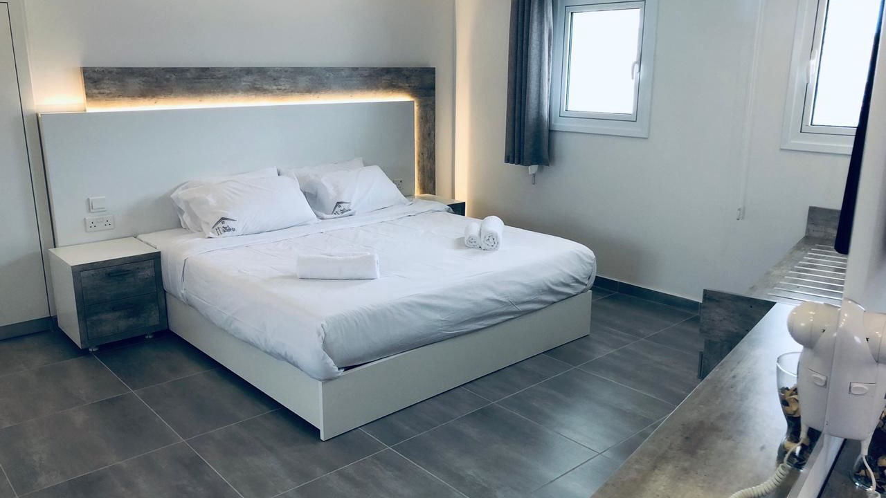 Photo of Bedroom in Larnaca City Centre