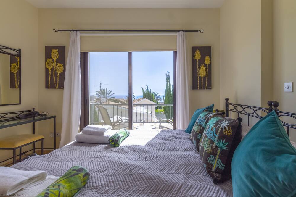 Photo of Bedroom in Kouklia