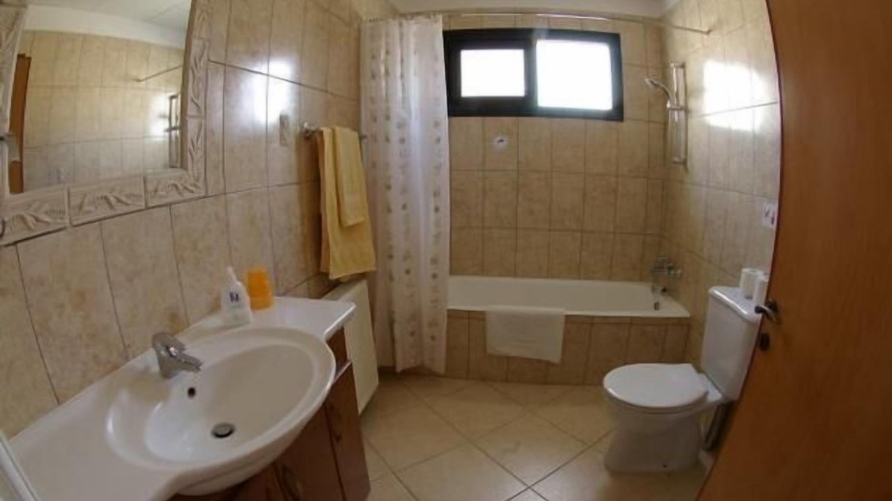 Photo of Bathroom in Kissonerga