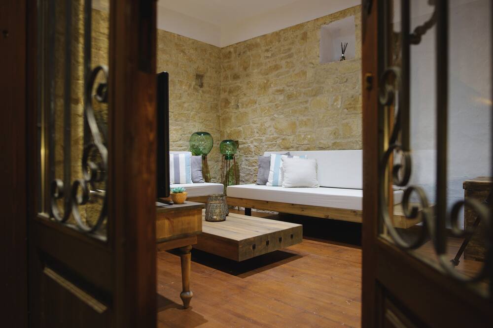 Photo of Bedroom in Vouni