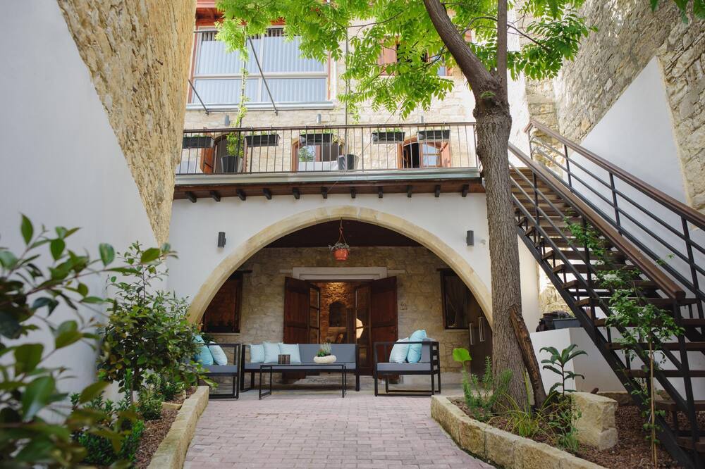 Photo of Outdoor in Vouni