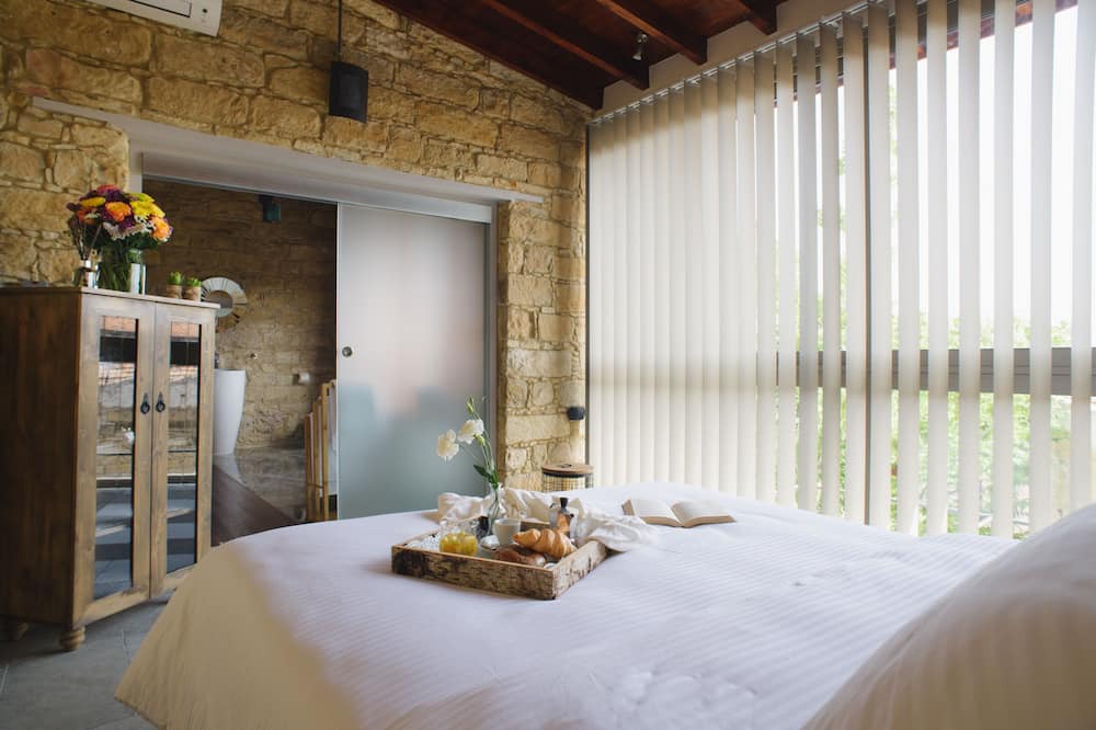 Photo of Bedroom in Vouni