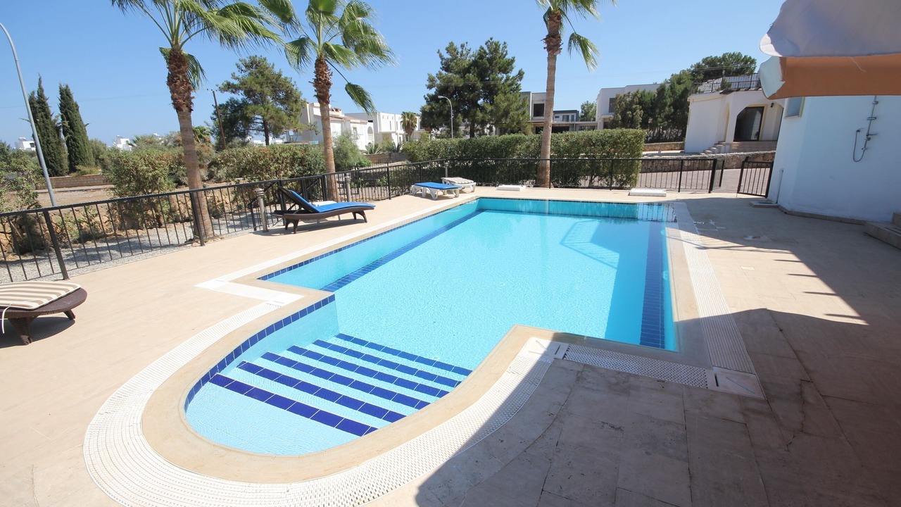 Photo of Outdoor in Karavas