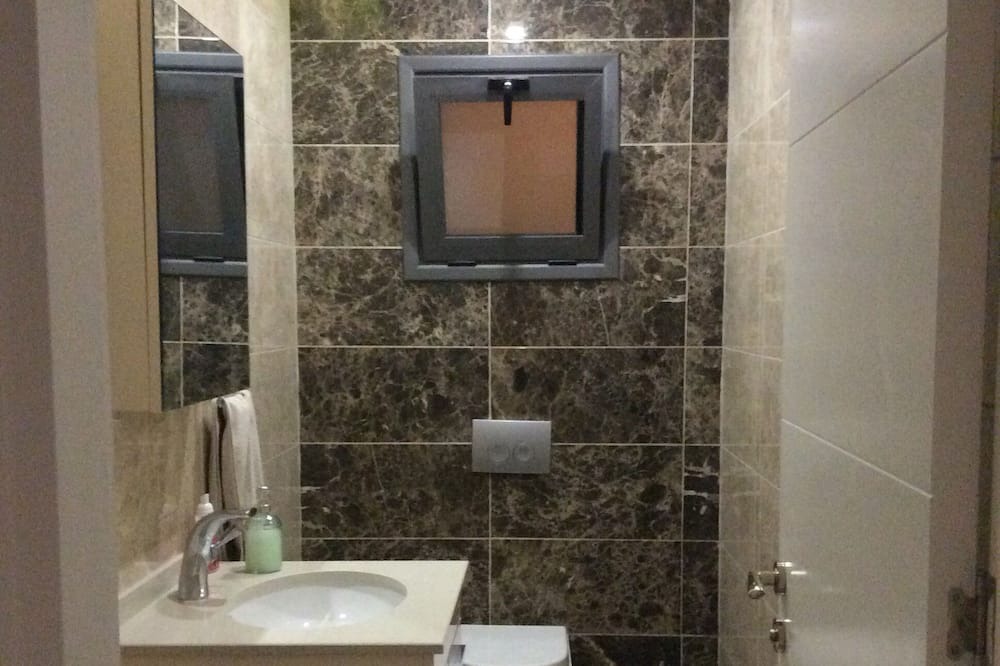 Photo of Bathroom in Yeni Bogazici