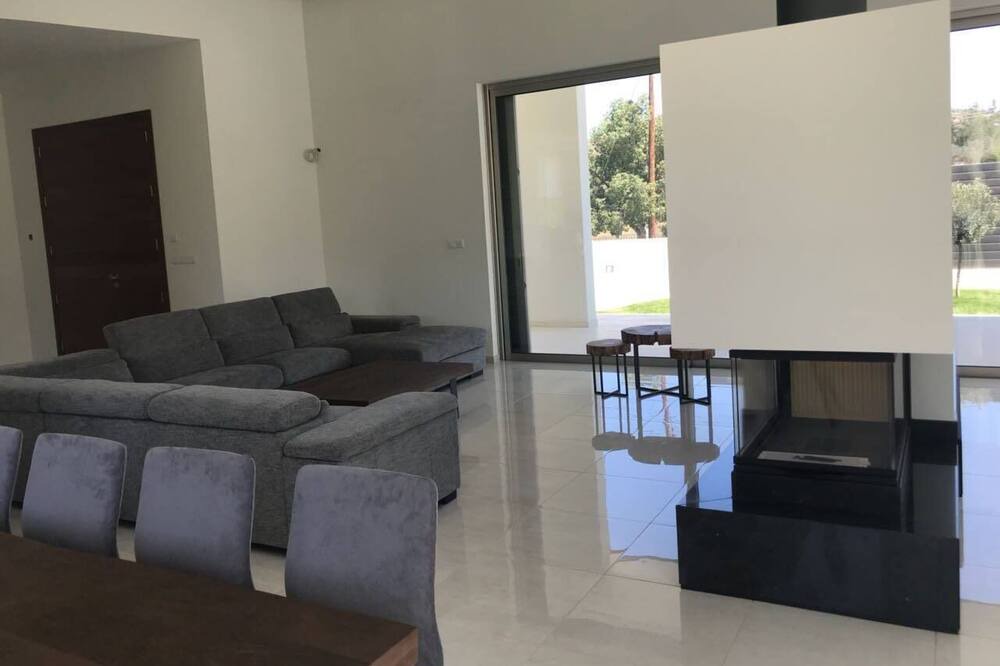 Photo of Livingroom in Kalo Chorio