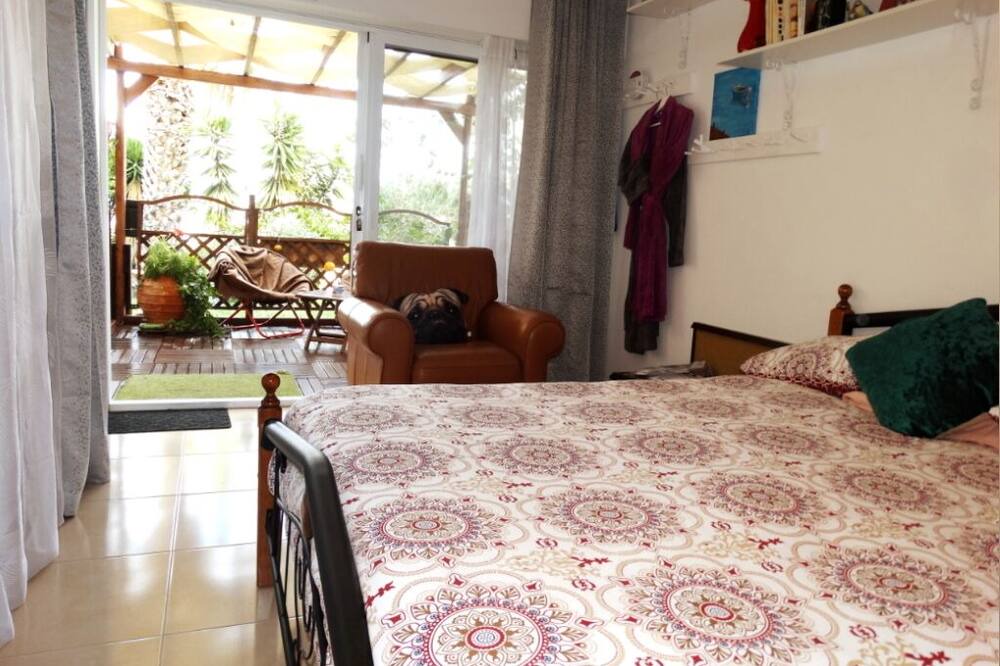 Photo of Bedroom in Chlorakas