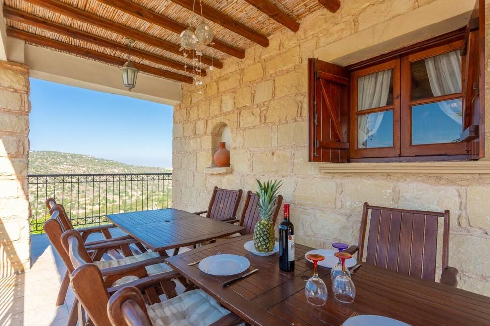 Photo of Patio Balcony in Peristerona