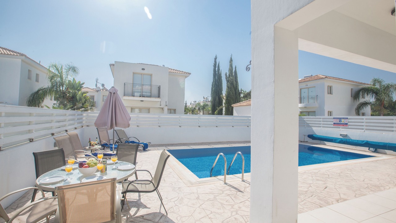Photo of Outdoor in Pernera