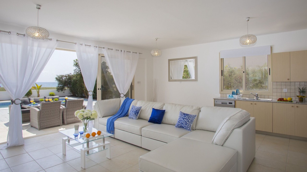 Photo of Livingroom in Mazotos