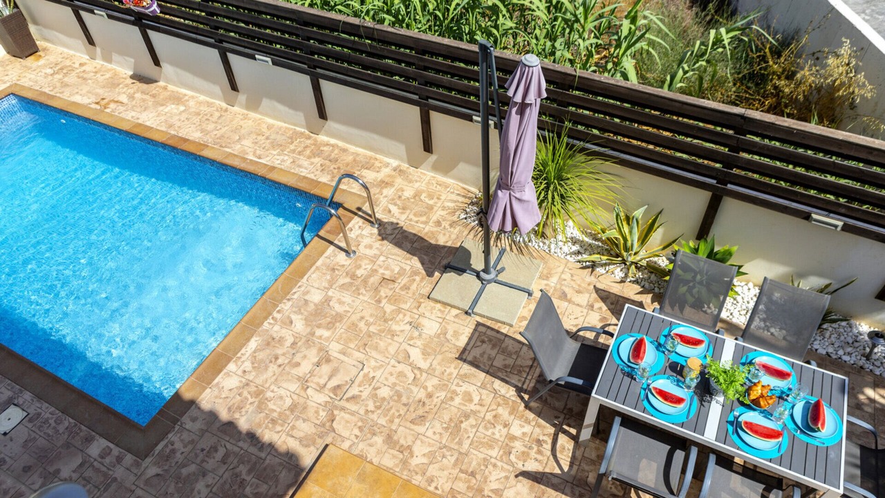 Photo of Outdoor in Pernera