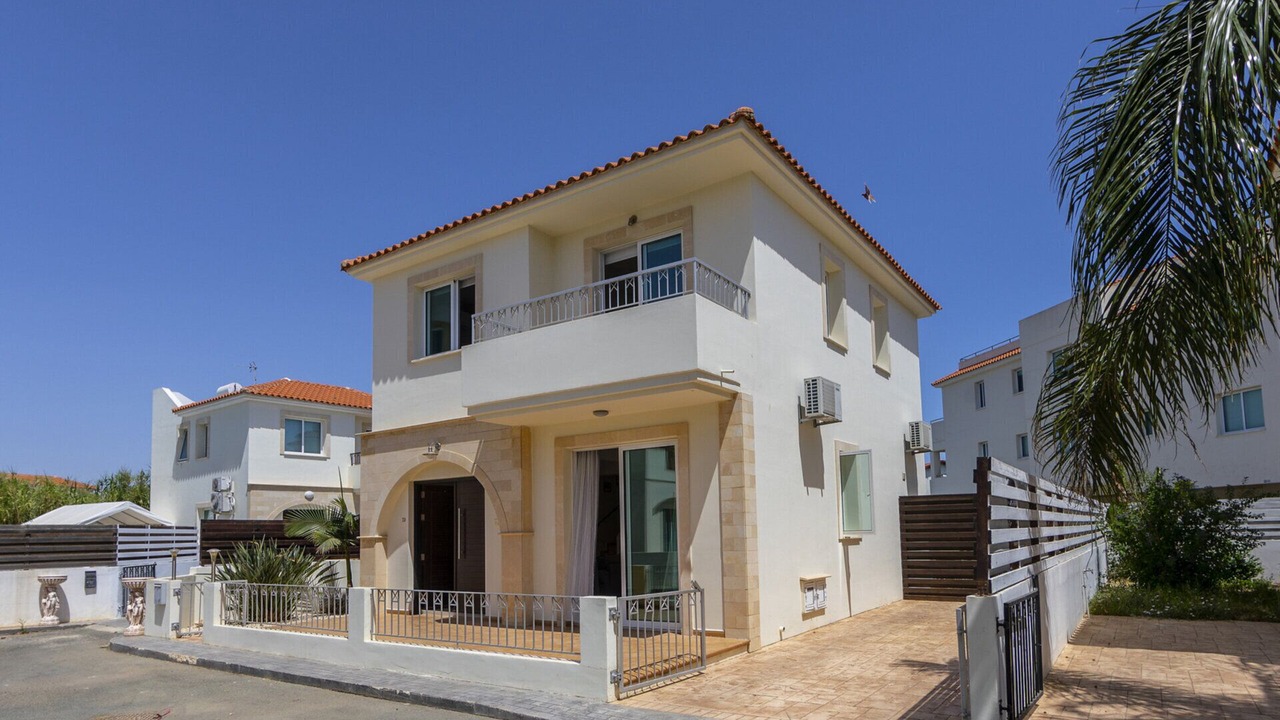 Photo of Outdoor in Pernera