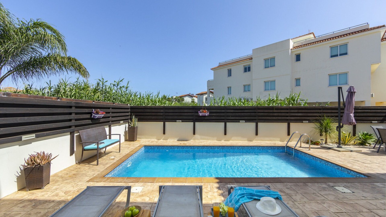 Photo of Outdoor in Pernera
