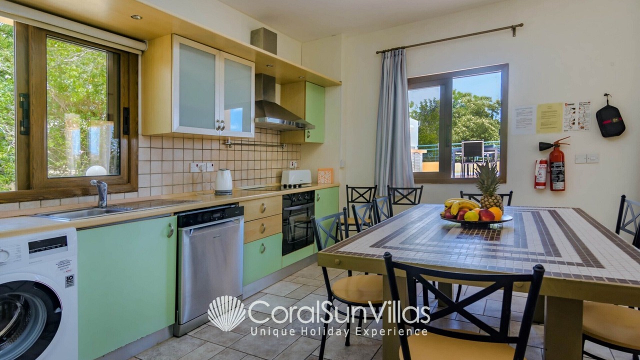 Photo of Kitchen in Peyia Town