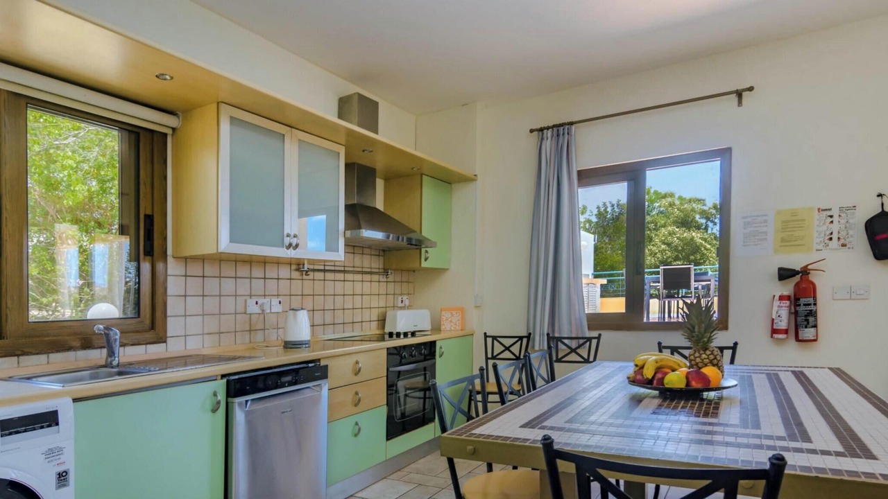 Photo of Kitchen in Peyia Town