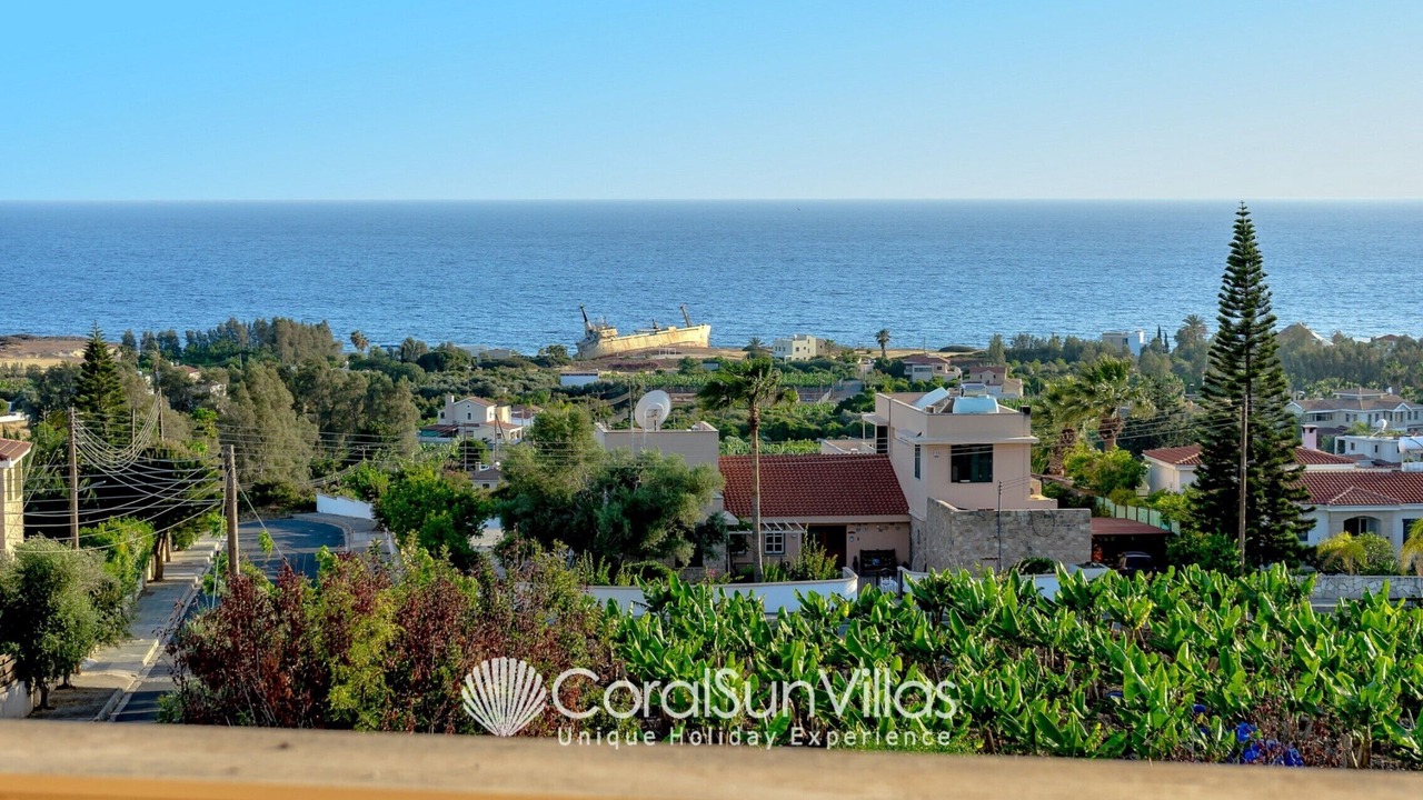 Photo of Outdoor in Peyia Town