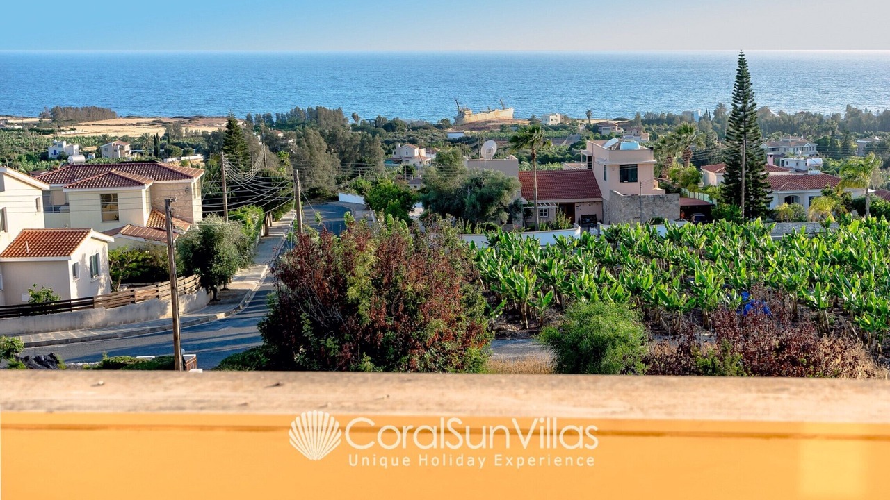Photo of Outdoor in Peyia Town