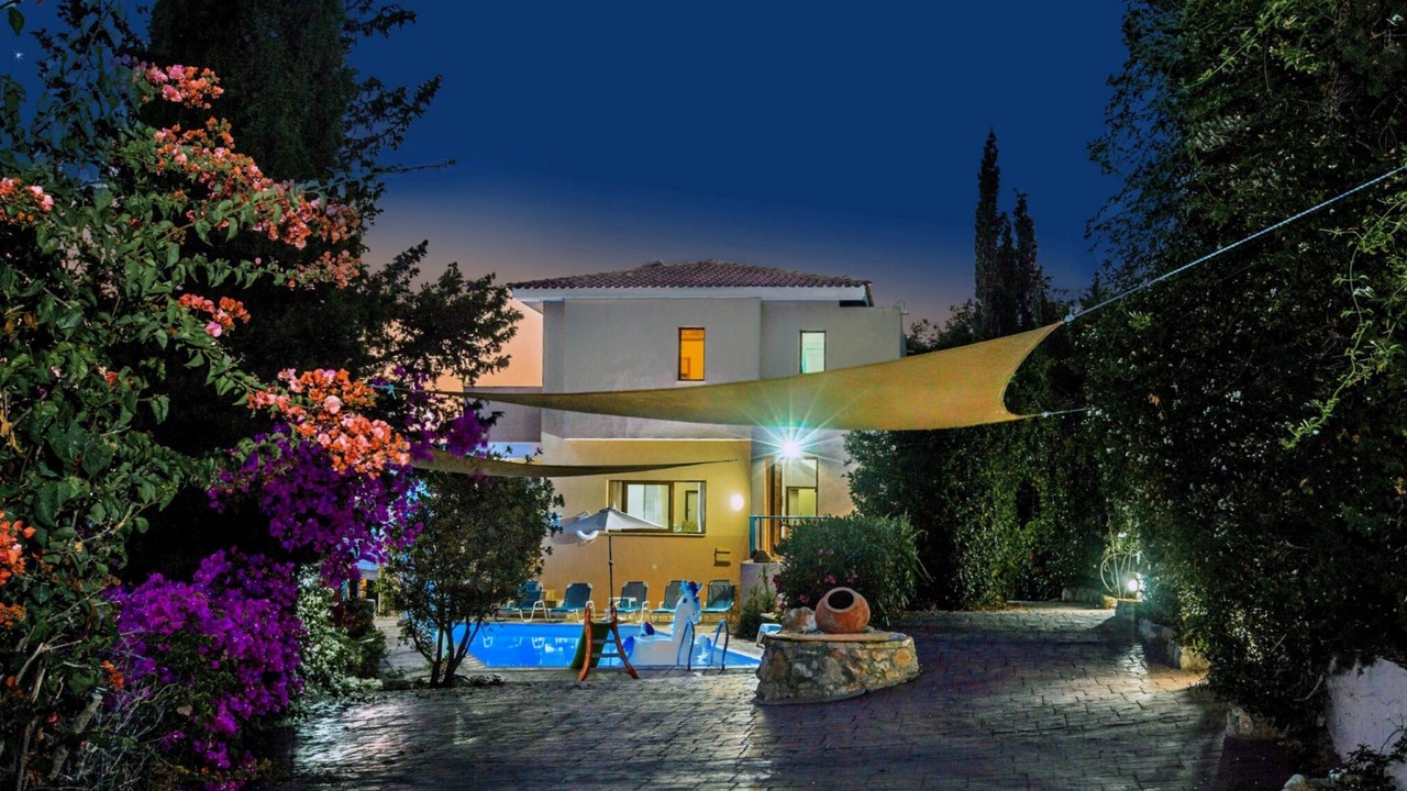 Photo of Outdoor in Peyia Town