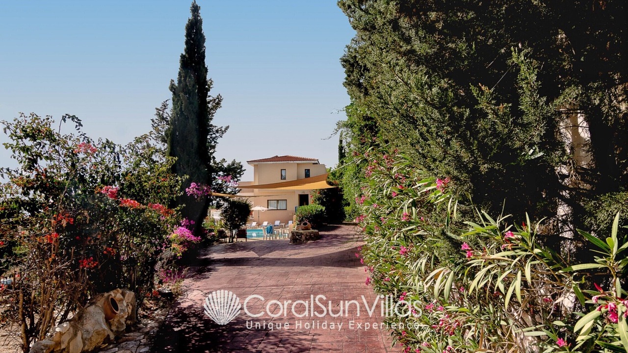 Photo of Outdoor in Peyia Town