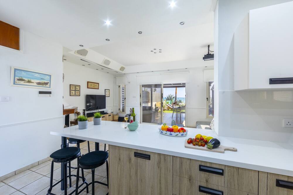 Photo of Kitchen in Meneou