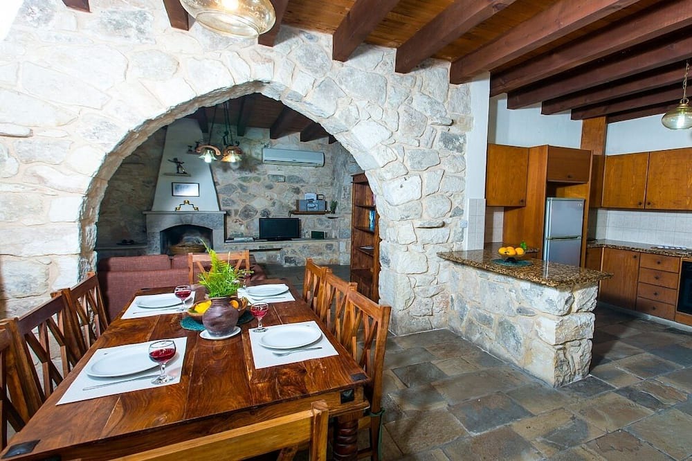 Photo of Kitchen in Miliou