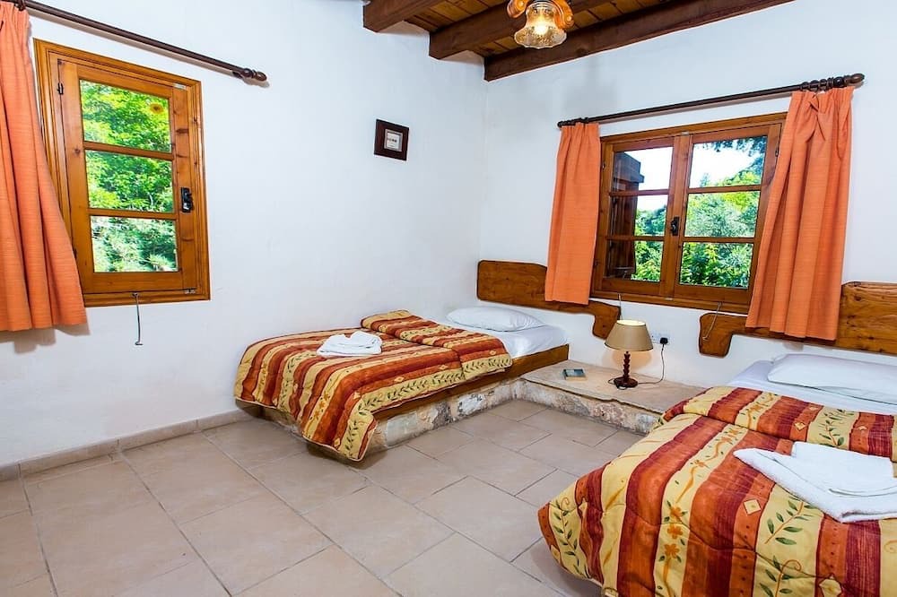 Photo of Bedroom in Miliou