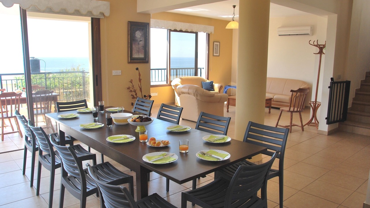 Photo of Outdoor in Pomos