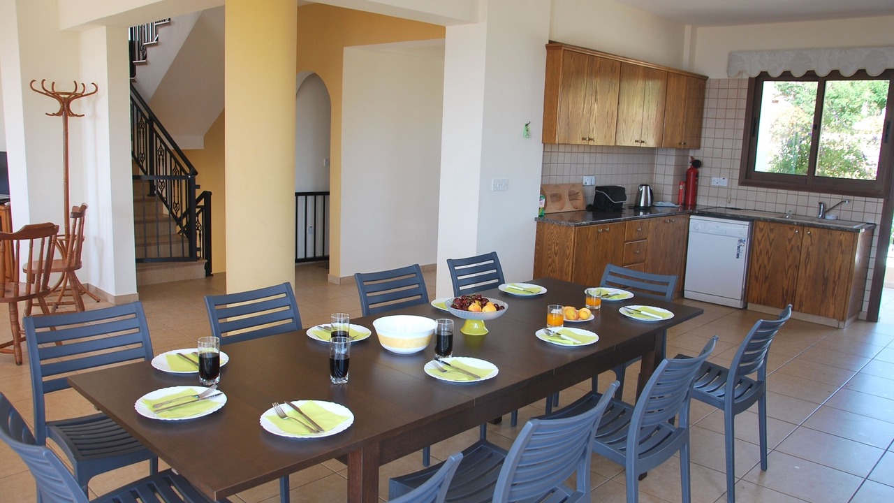 Photo of Outdoor in Pomos