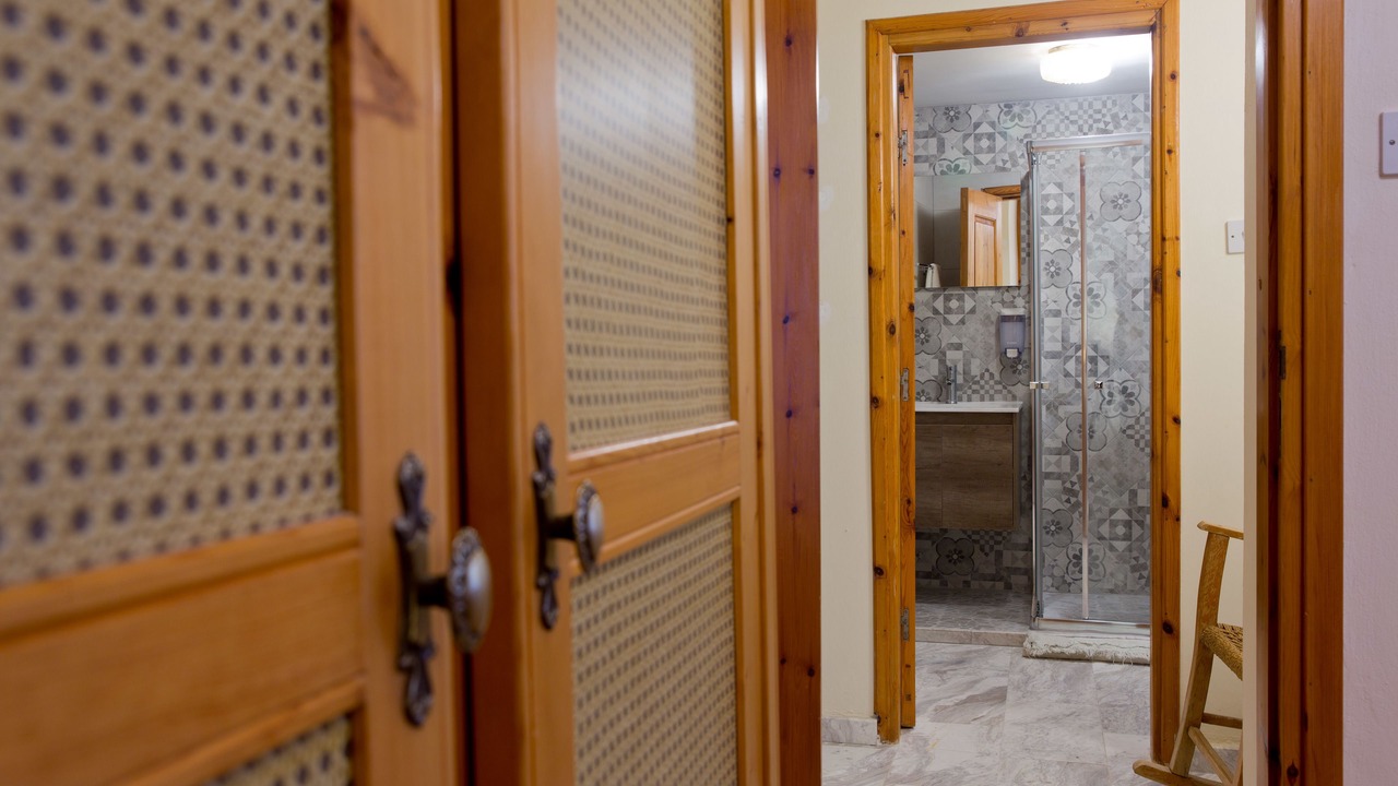 Photo of Bathroom in Dhoros