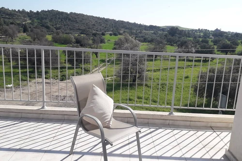 Photo of Patio Balcony in Alethriko