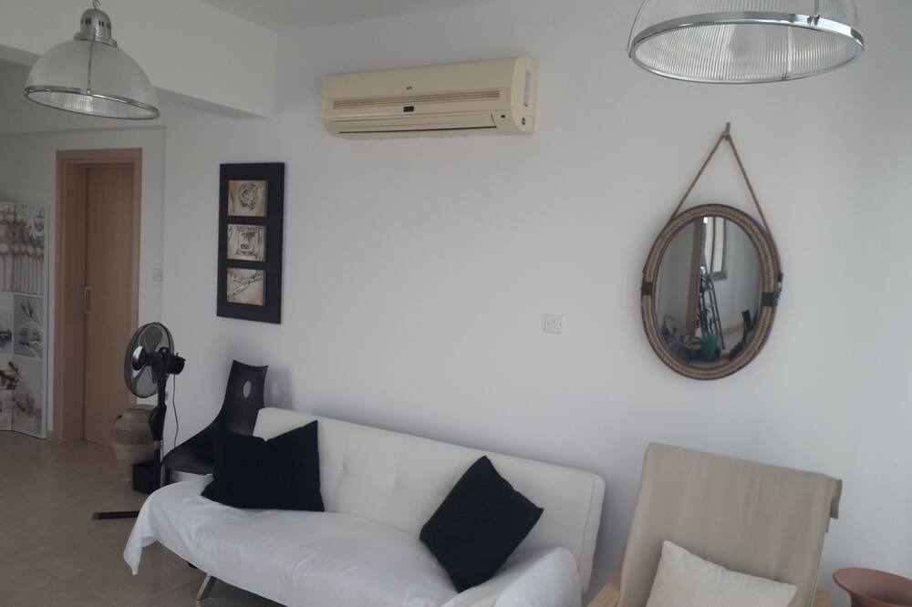 Photo of Livingroom in Alethriko