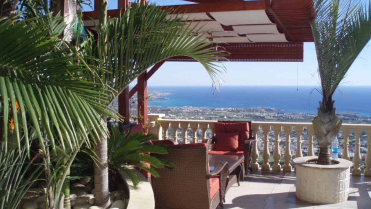 Photo of Outdoor in Peyia Town
