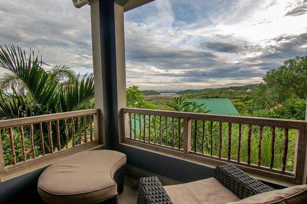 Photo of Patio Balcony in Popoyo