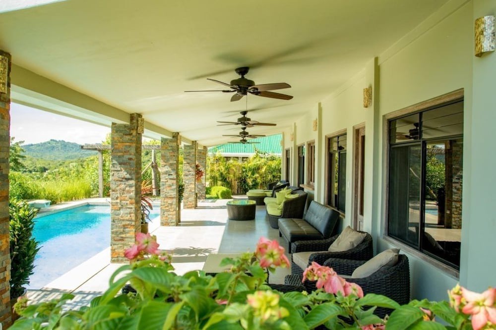 Photo of Patio Balcony in Popoyo