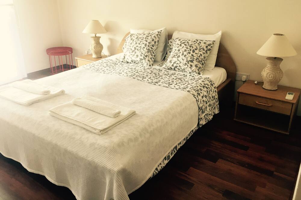 Photo of Bedroom in Kyrenia