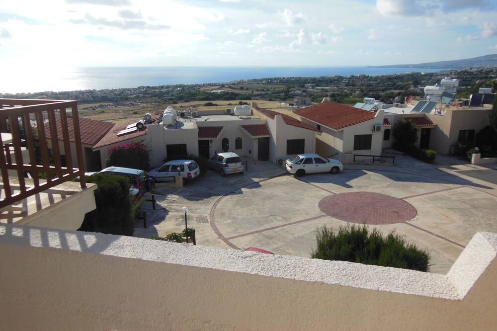 Photo of Others in Melanos