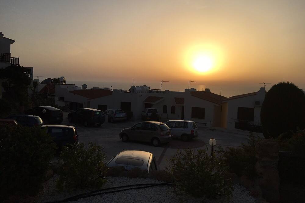 Photo of Outdoor in Melanos