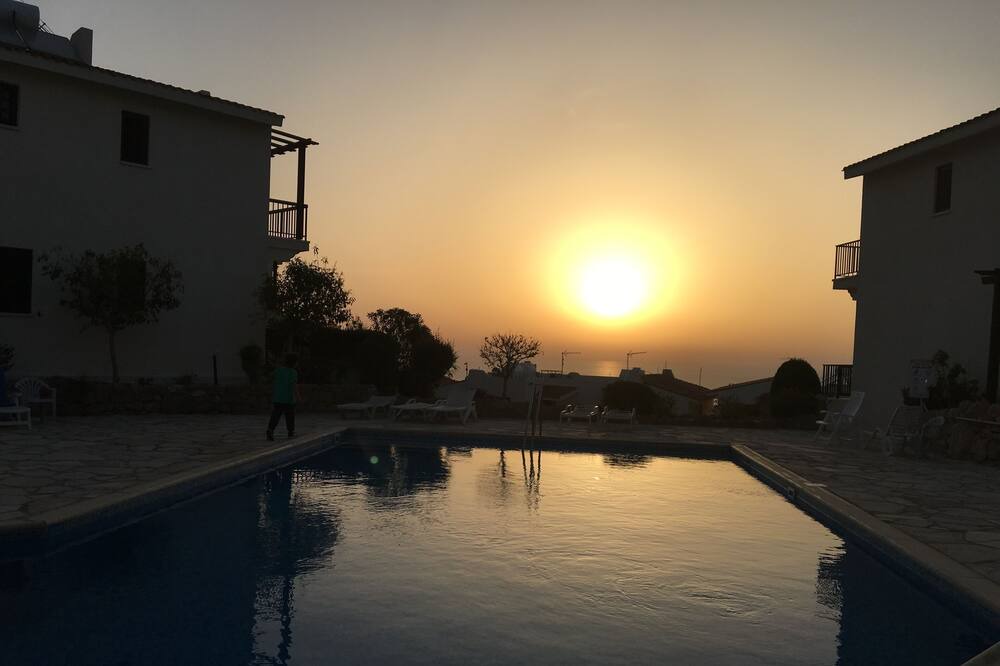 Photo of Outdoor in Melanos