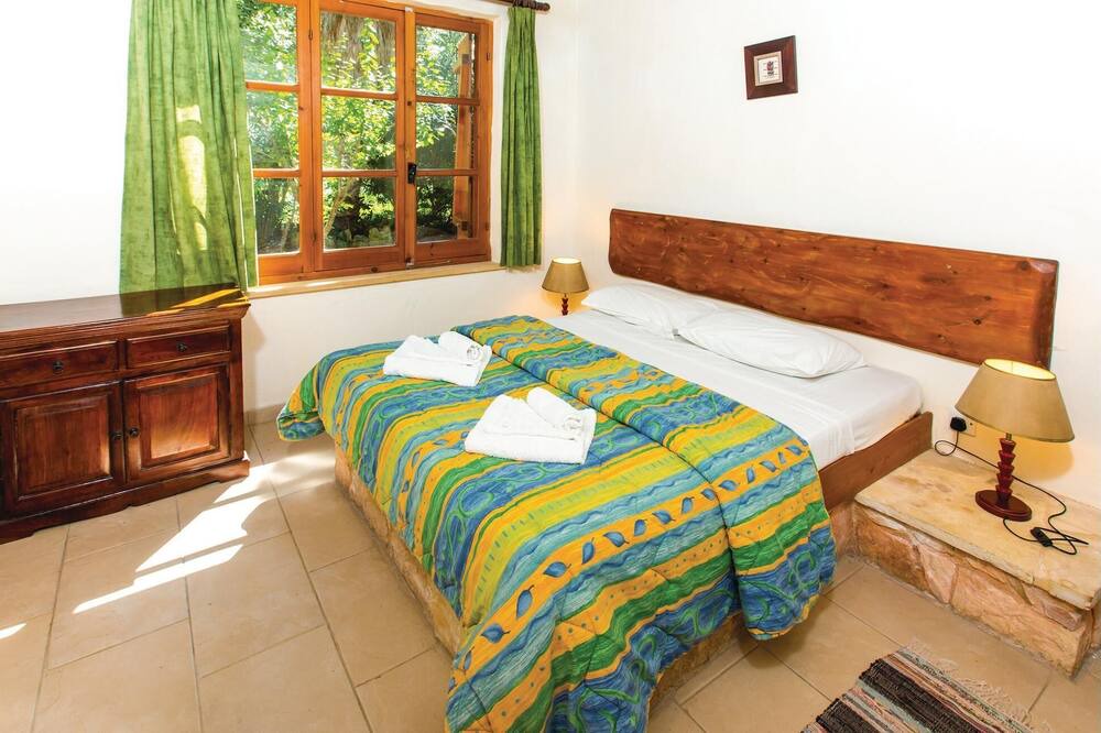 Photo of Bedroom in Miliou