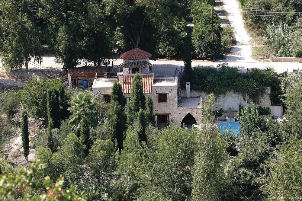 Photo of Others in Miliou