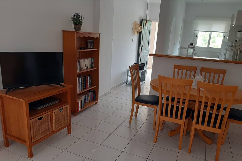 Photo of Livingroom in Tala