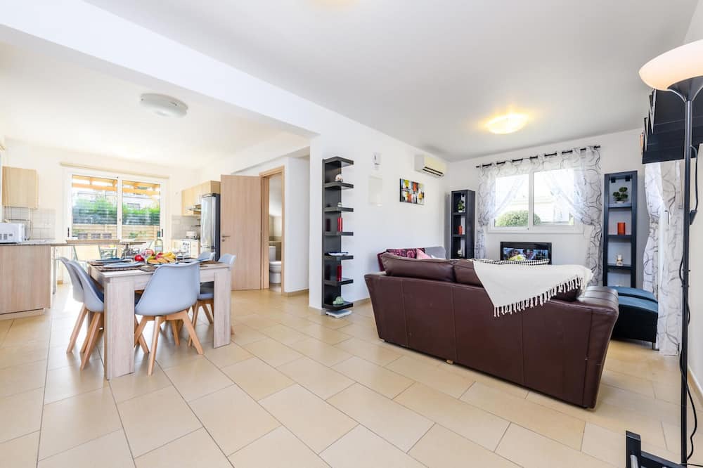 Photo of Livingroom in Ayia Napa